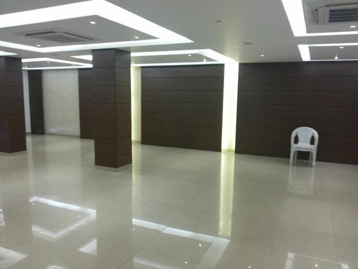 Ankleshwar Royal Inn מראה חיצוני תמונה